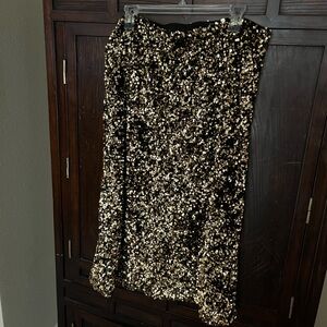 Banana Republic Black and Gold Sequin Pencil Skirt